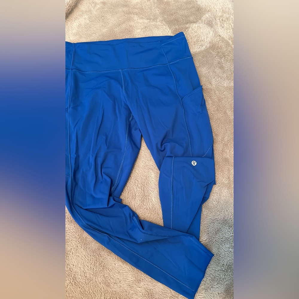 Lulu fast and free legging with pockets size 10
